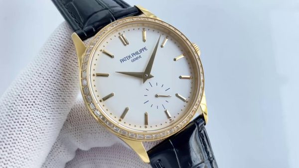 Best Swiss Patek Philippe Calatrava 5196G Replica - 37mm Rose Gold, White Dial, AAA Quality - Image 2